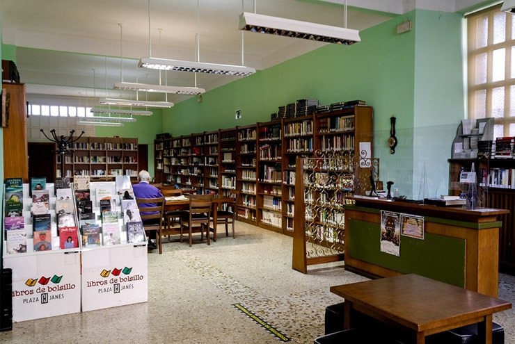 biblioteca-municipal-02.jpg